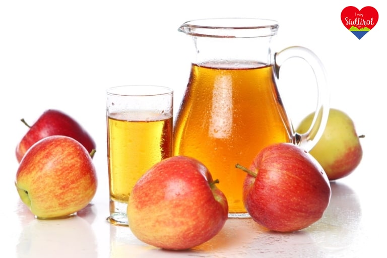 Apfel_fresh-cold-apple-juice