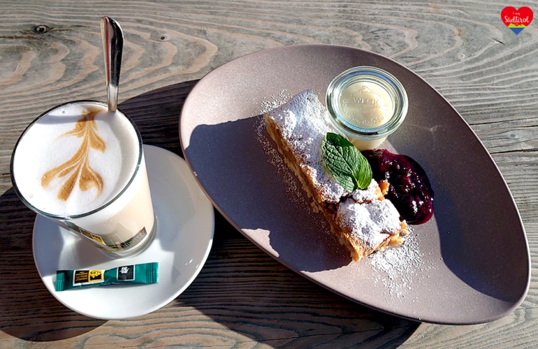 Winterwanderung Rossalm - Rossalm Caffe und Strudel