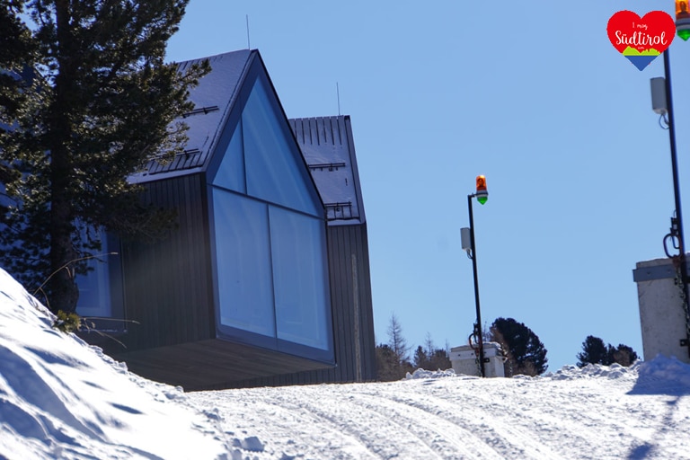 Winterwanderung-Obereggen-Berghuette-Oberholz26