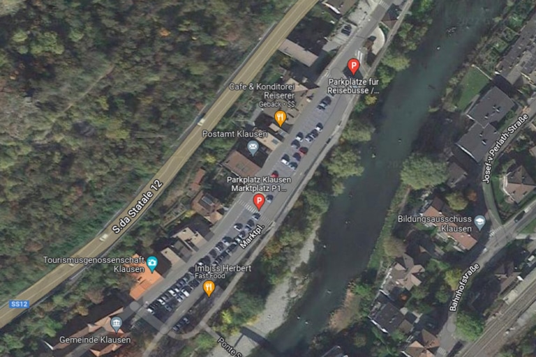 parkplaetze-klausen-marktplatz-reisebusse